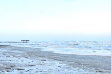Moarte cumplită! O femeie s-a aruncat de pe pasarela din Mamaia după o ceartă cu bărbatul
